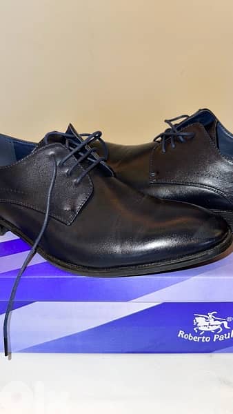 20$ بوط رجالي لون كحلي 2