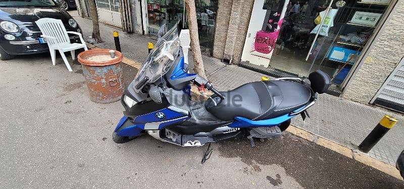 bmw c600 scooter great condition 3
