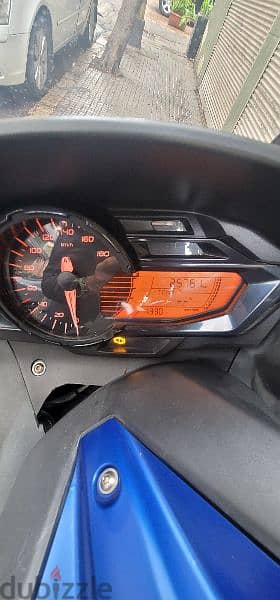 bmw c600 scooter great condition 6