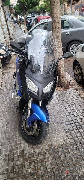 bmw c600 scooter great condition 8