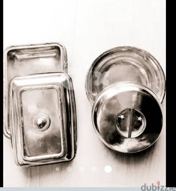 2 vintage silver plates with covers 0